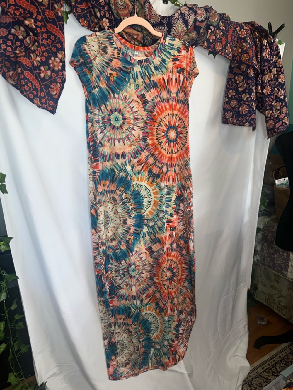 Acting Pro Teal & Coral Tie-Dye Maxi Dress